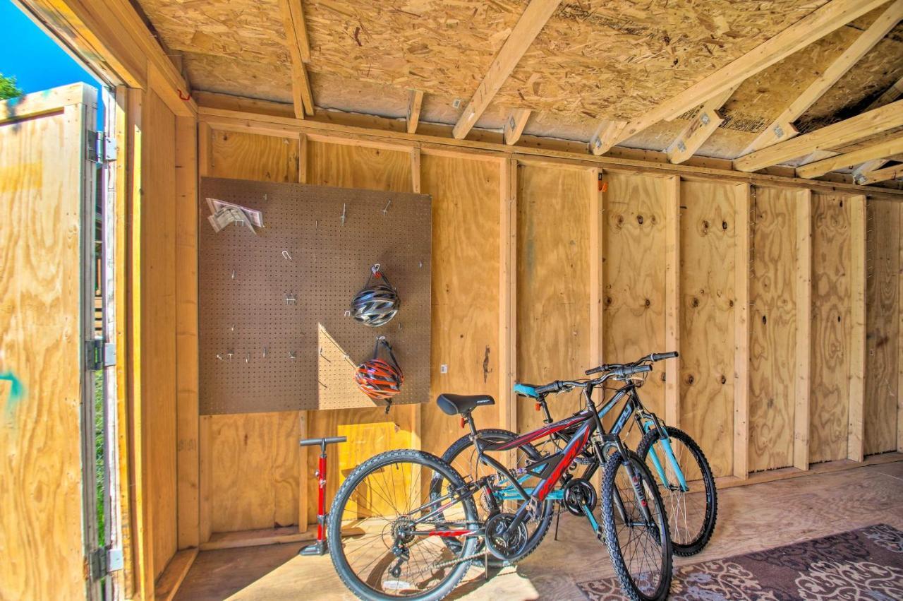 Dog-Friendly Fayetteville Home With Hot Tub! エクステリア 写真